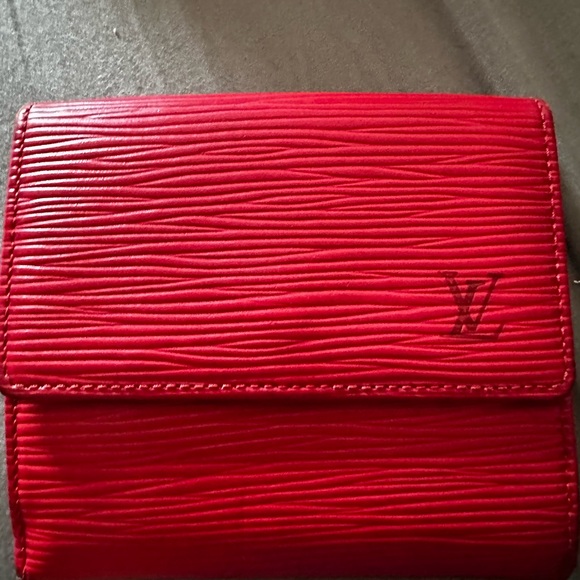 Louis Vuitton Red Epi Trifold Wallet. - Picture 2 of 6